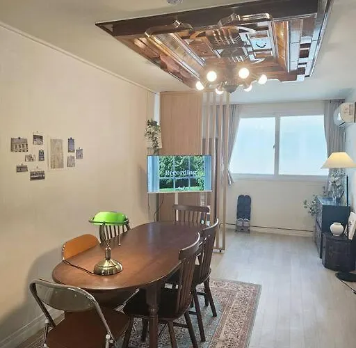 Serenity House, Daire